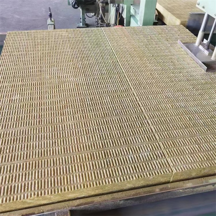 外墙保温岩棉板价格